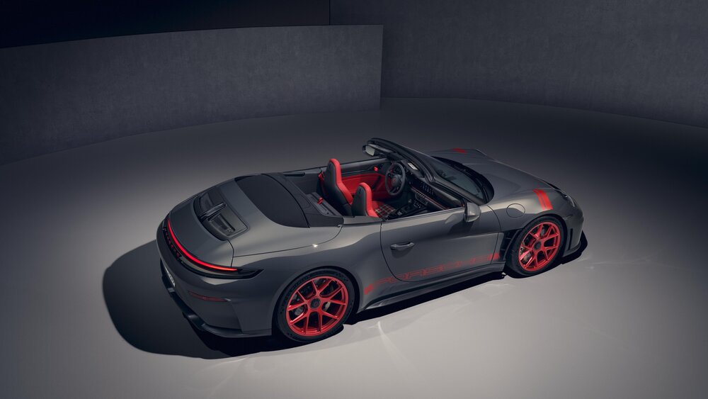 GT3 S/C in grey with red accents and red wheels, studio shot from above showing the open cockpit