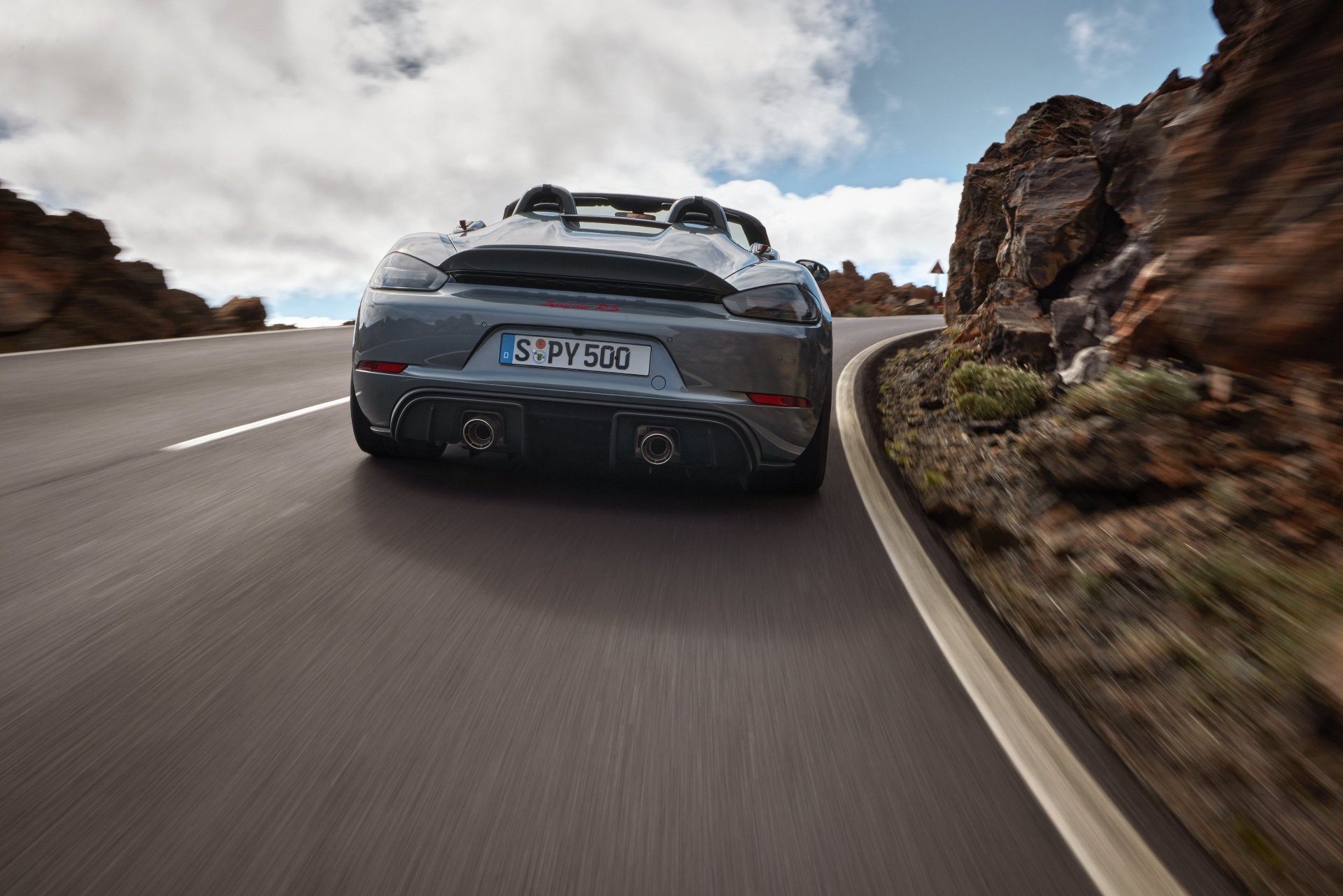 Porsche 718 Spyder RS rear view showing ducktail